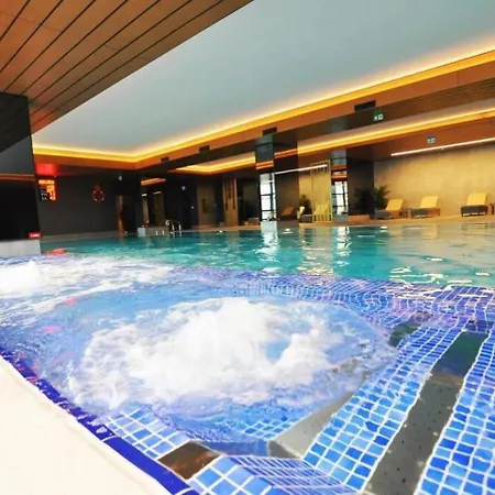 Beautiful Modern 1bd Views W Poolgym! #223 Nyaraló