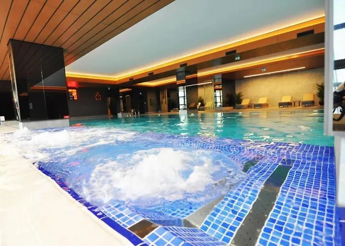 Beautiful Modern 1bd Views W Poolgym! #223 * Istanbul