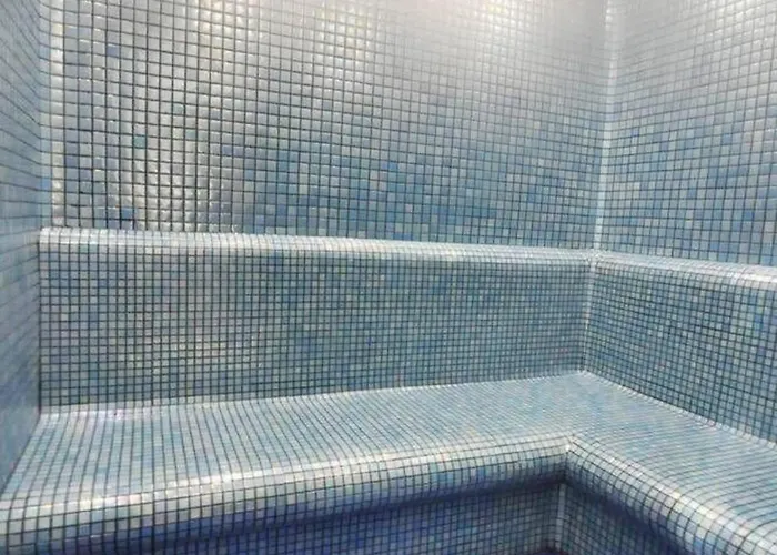 Holiday home Beautiful Modern 1bd Views W Poolgym! #223 *